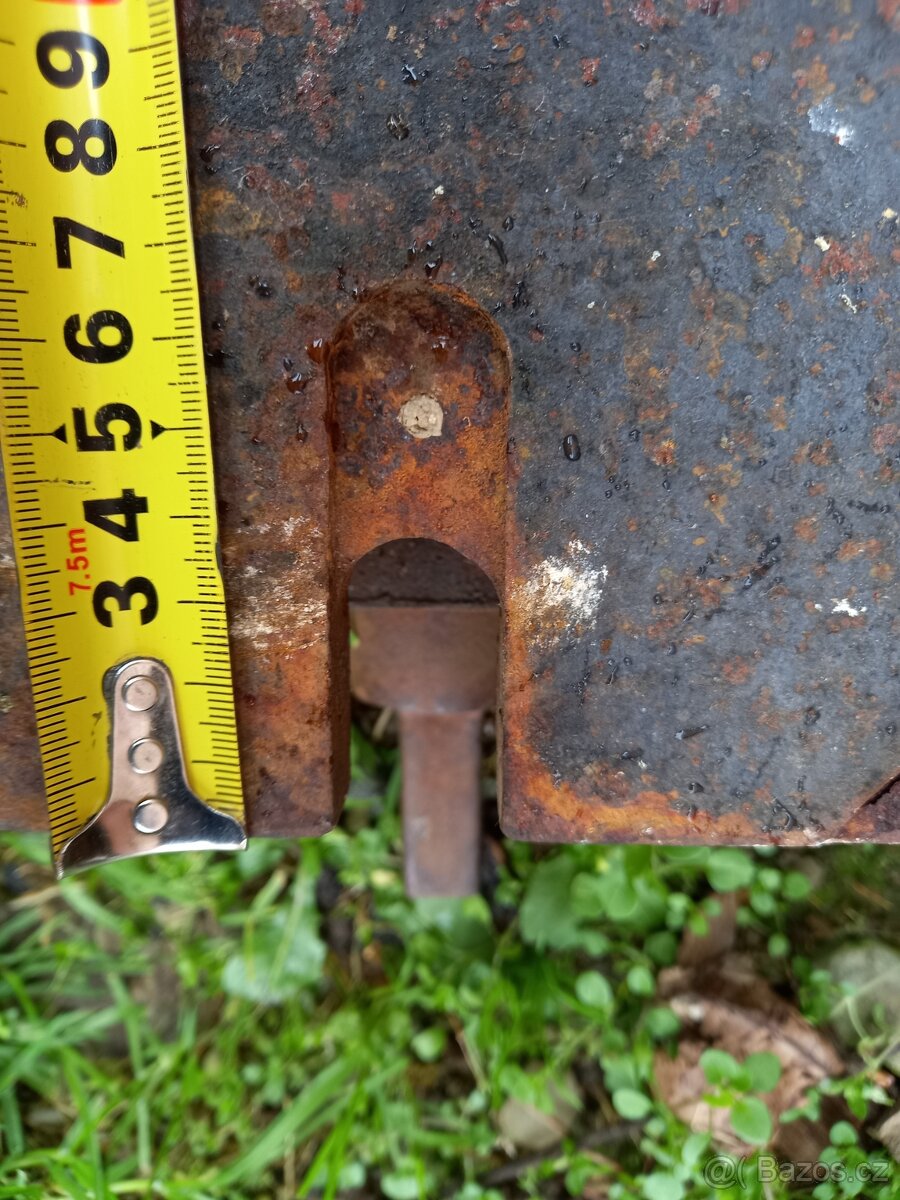 Prodám strojní svěrák - 11