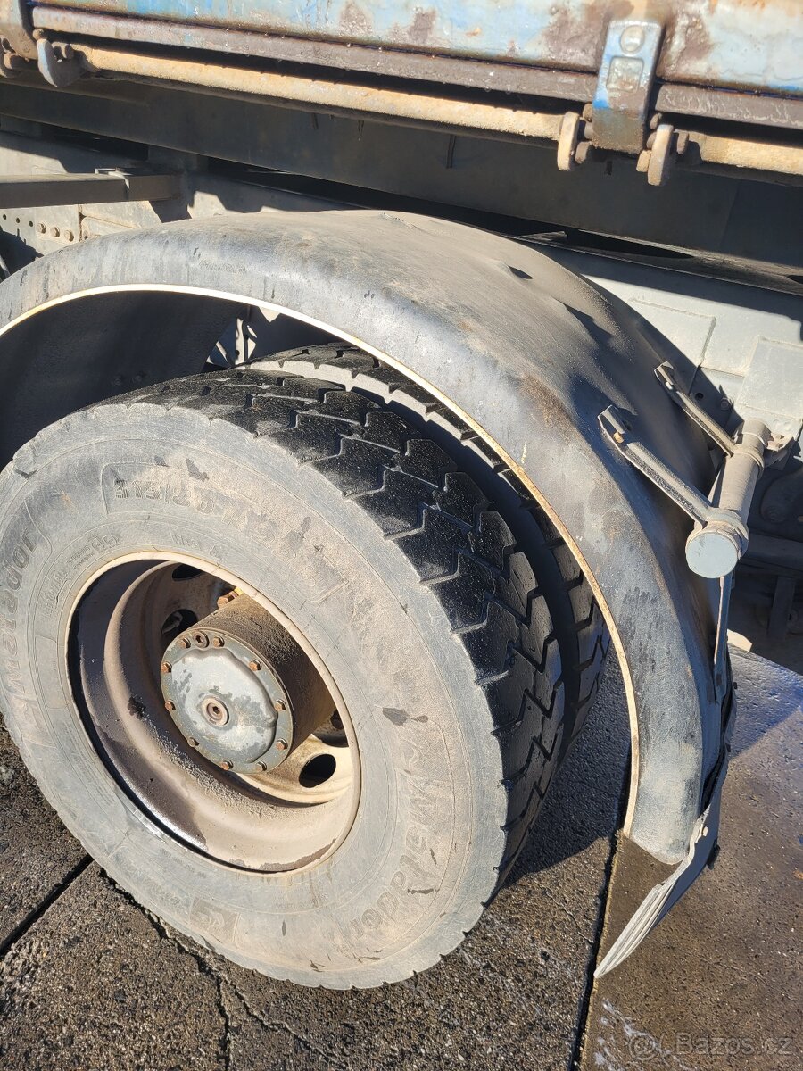 Mercedes Benz axor - 11