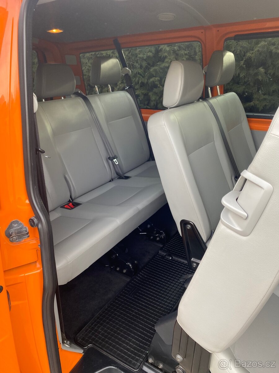 VW TRANSPORTER T5 Long 2014 9 MÍST - 11