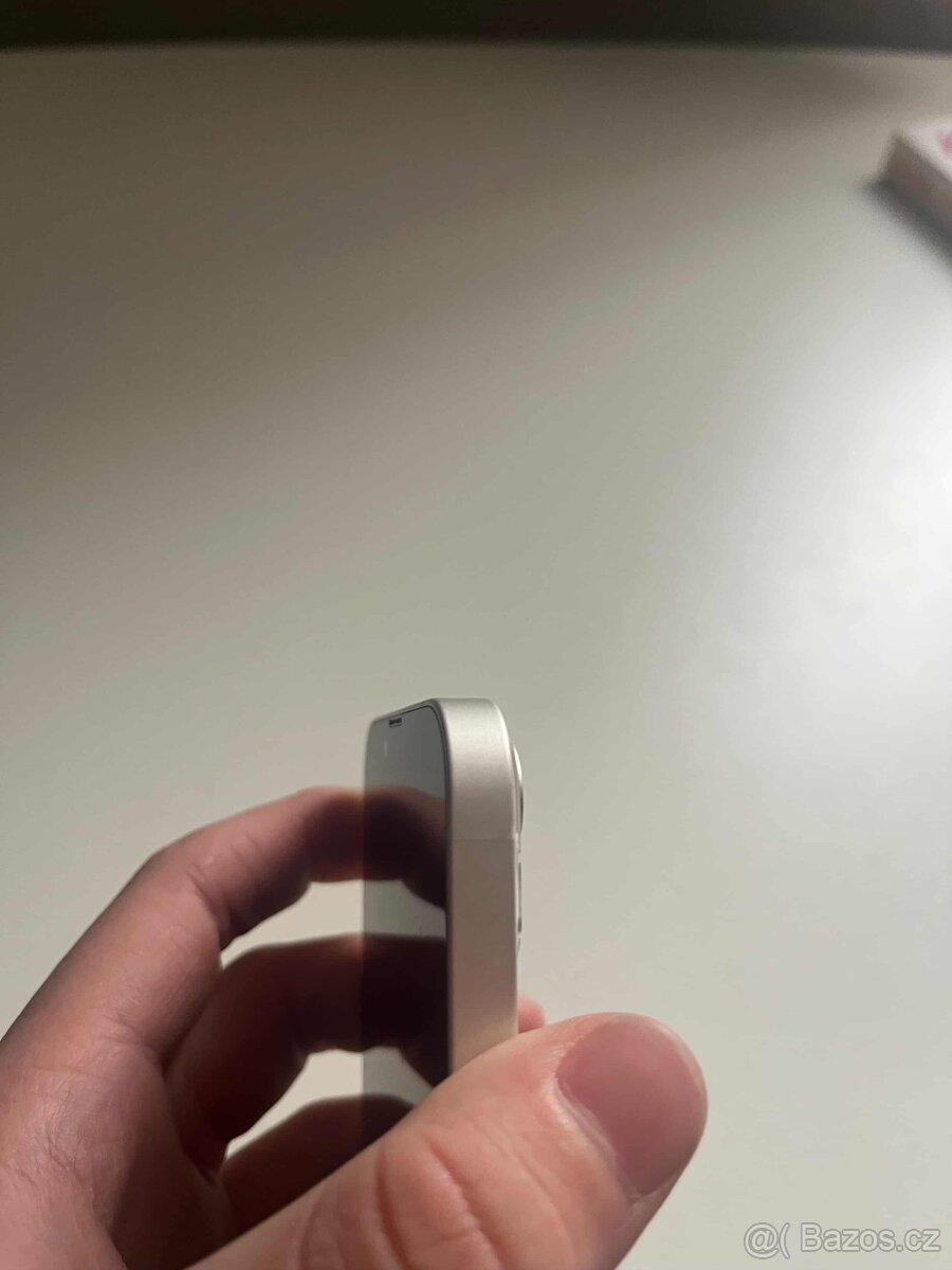 IPhon 13 - 11