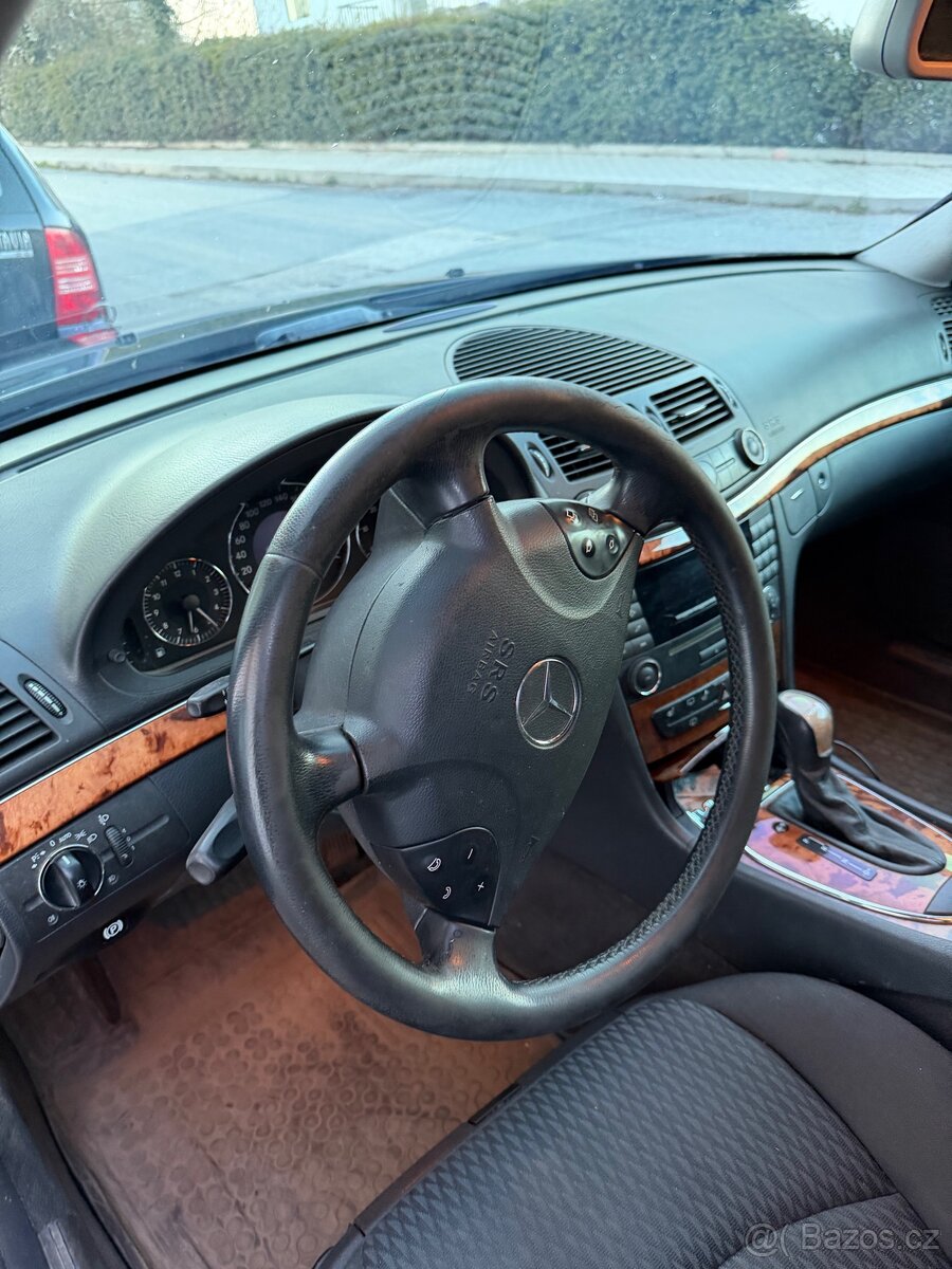 Mercedes w211 220cdi 110kw - 11
