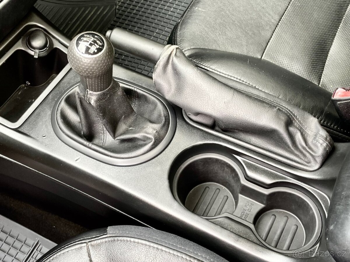 Ford Maverick 2.3 XLT 4x4, tažné, výhřev... - 11