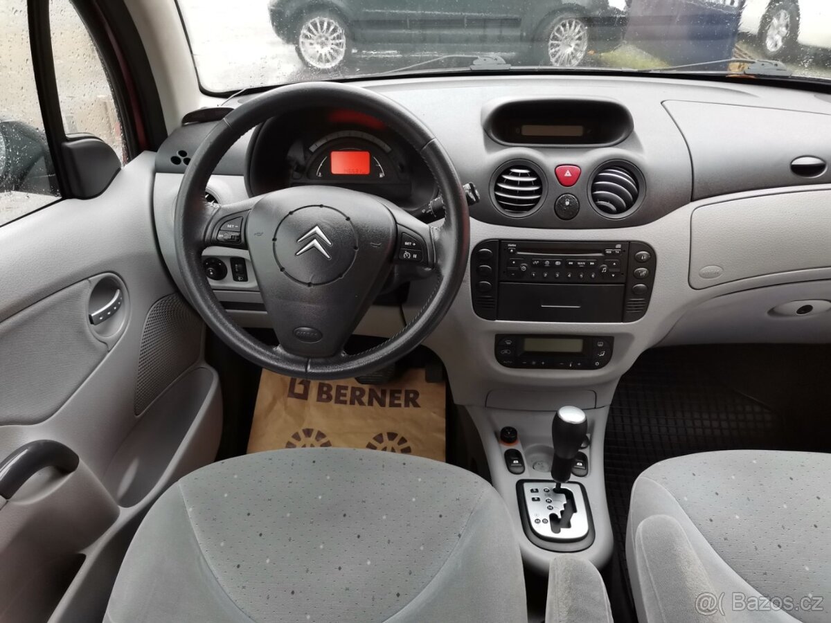 Citroën C3 1.4i 54kw Automat Klima - 11