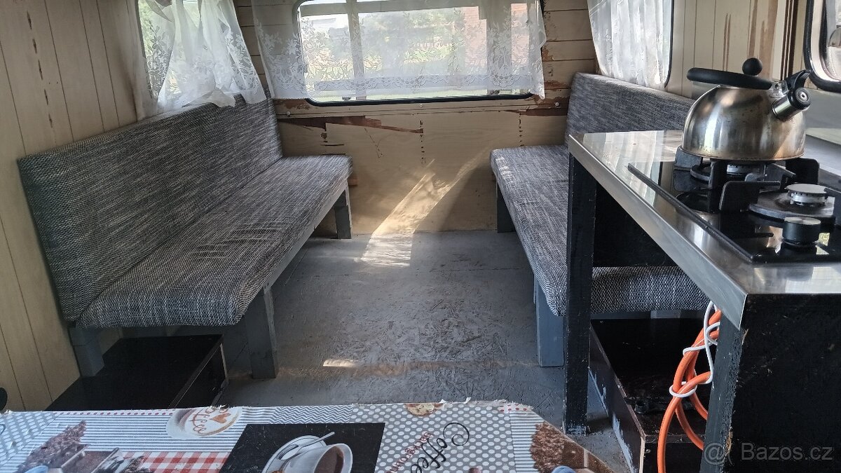 Karavan 380 - 11