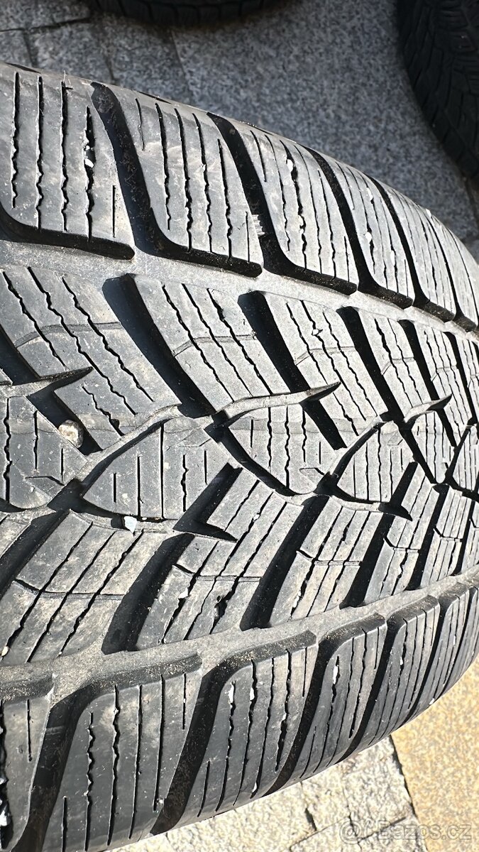 235/55 R17 103V zimní - 11