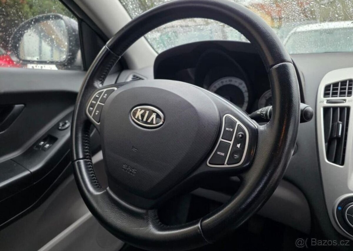 Kia Cee´d 1.4-AUT.KLIMA-KŮŽE PAKET - 11