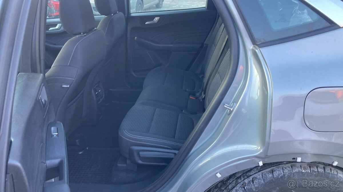 Ford Kuga - 11