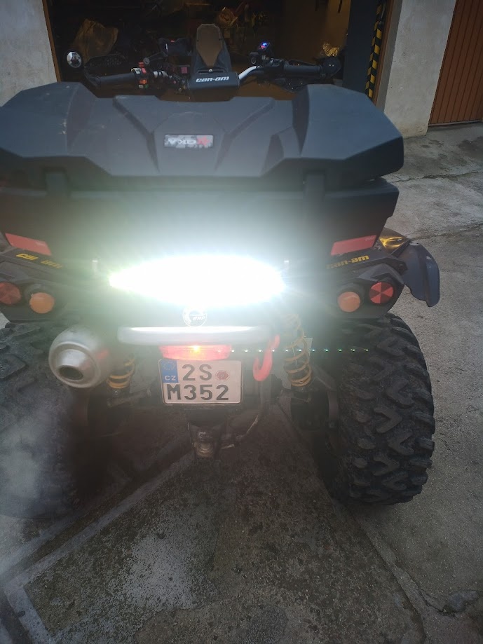 CAN-AM Renegade 800R - 11