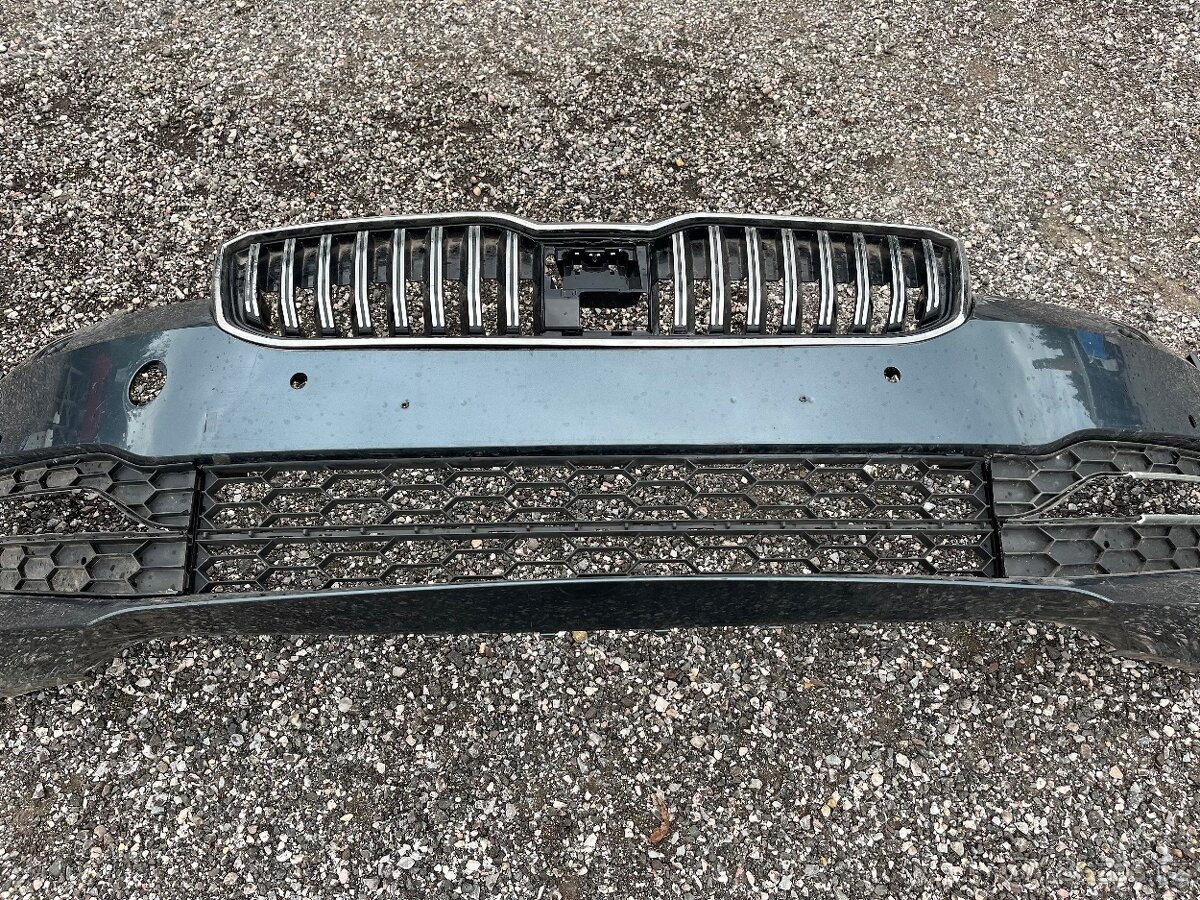 Škoda Superb 3 facelift nárazník - 11