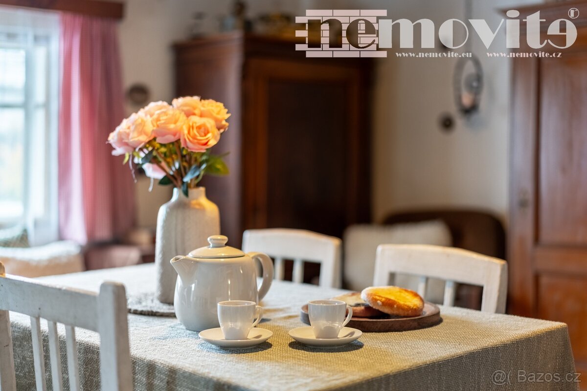 Prodej rodinného domu 97 m2, na pozemku 894 m2 Žehušice - 11