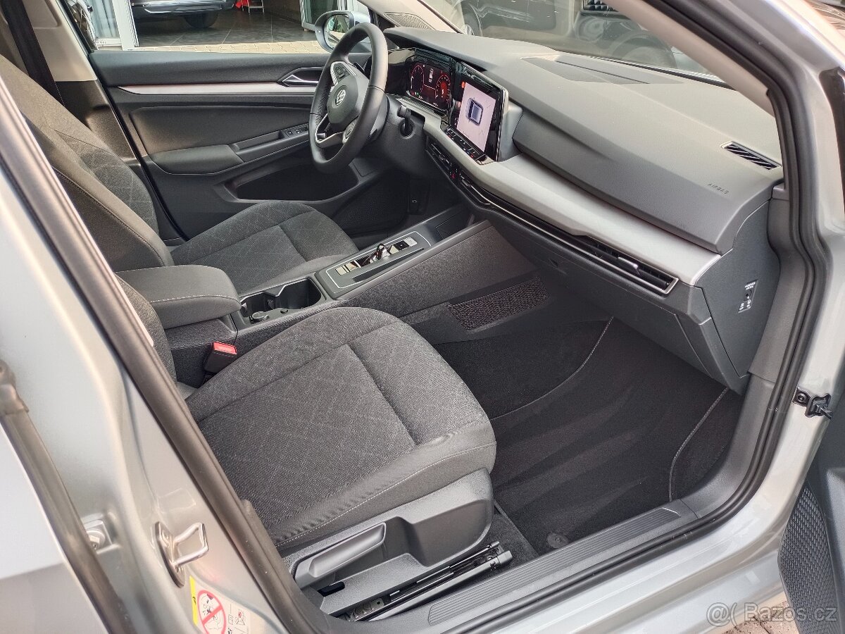 VW Golf 8 Variant 2.0TDI 110kW DSG LED - Zálohováno - 11