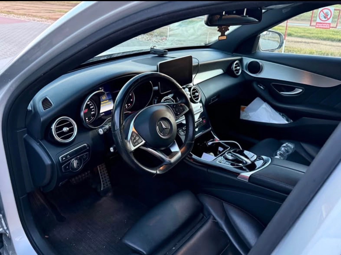 Mercedes w205 250d 2017 - 11