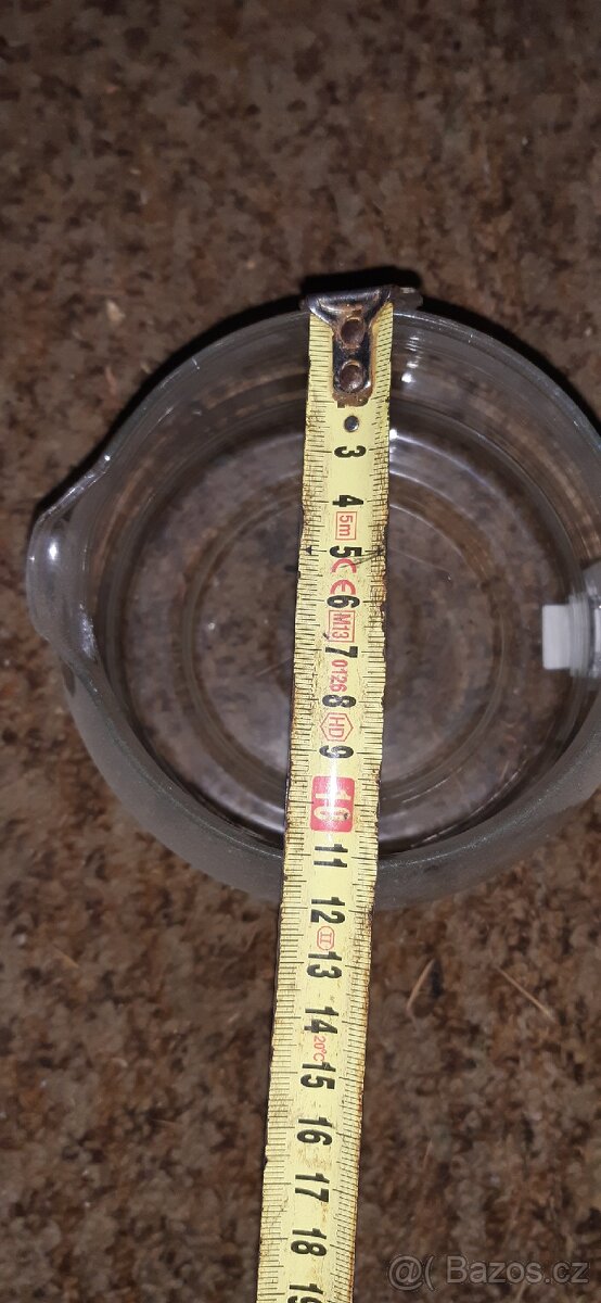 Překapávací kávovar, starší mlýnek/kráječ - 11