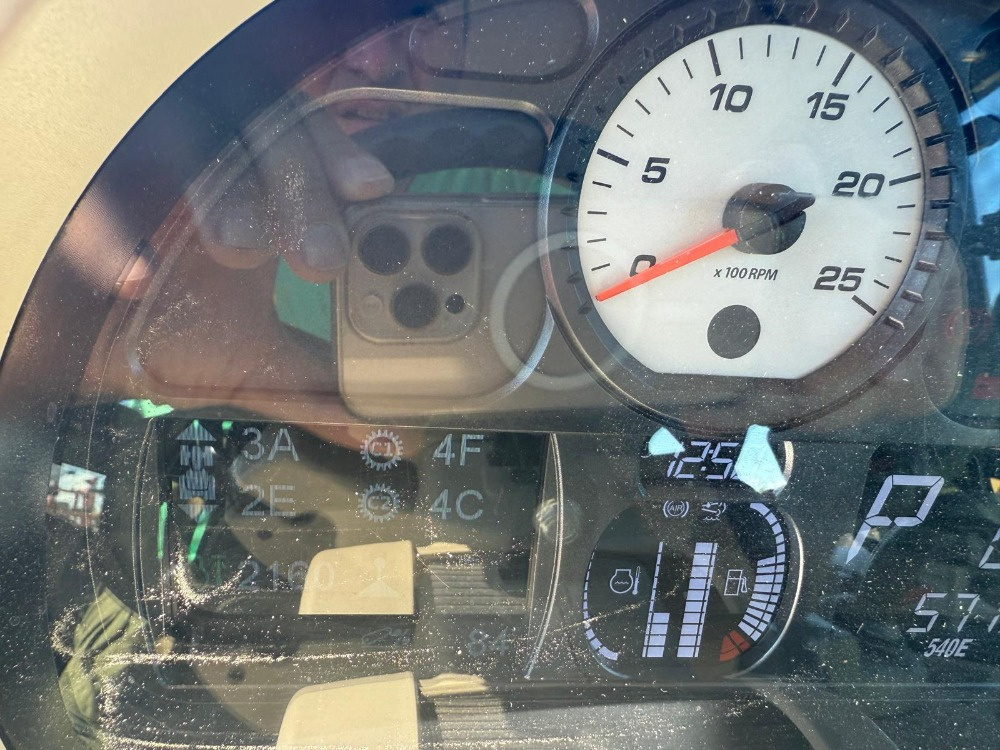 Traktor Massey Ferguson MF 7718 S MR Dyna6 EFFICIENT - 11