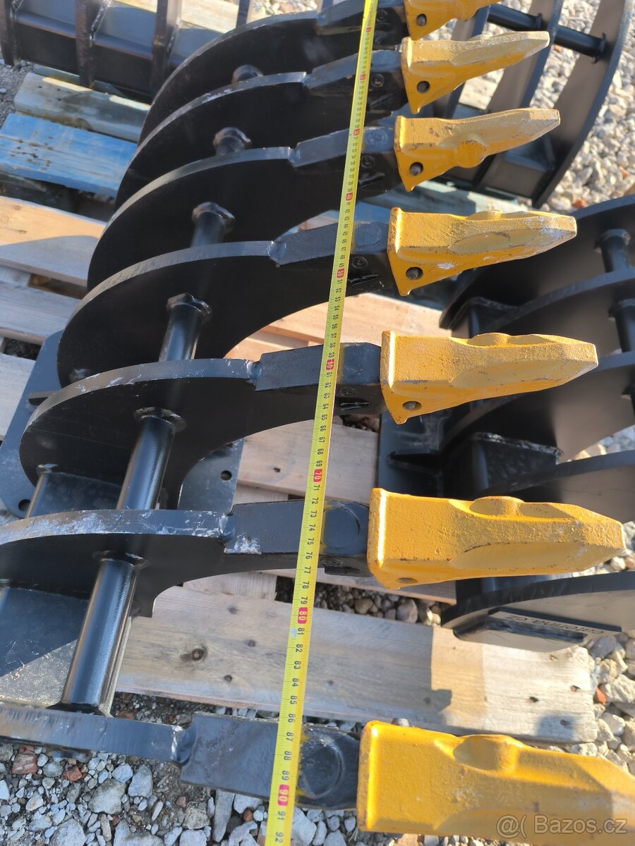 Hrábě pro bagry 8-16t - 11