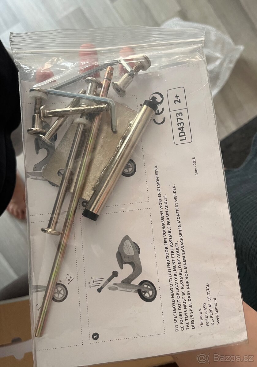 LITTLE DUTCH skútr Pink - 11