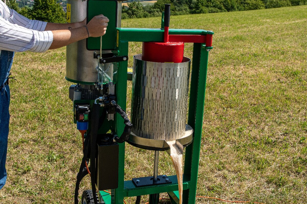 DRTIČ A LIS OVOCE NEREZOVÝ 400V - 11