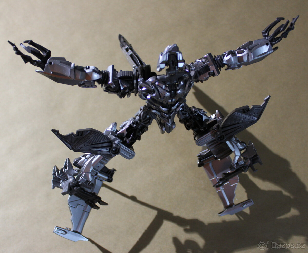 Transformers Megatron Studio Series 54 #7210 Hasbro - 11