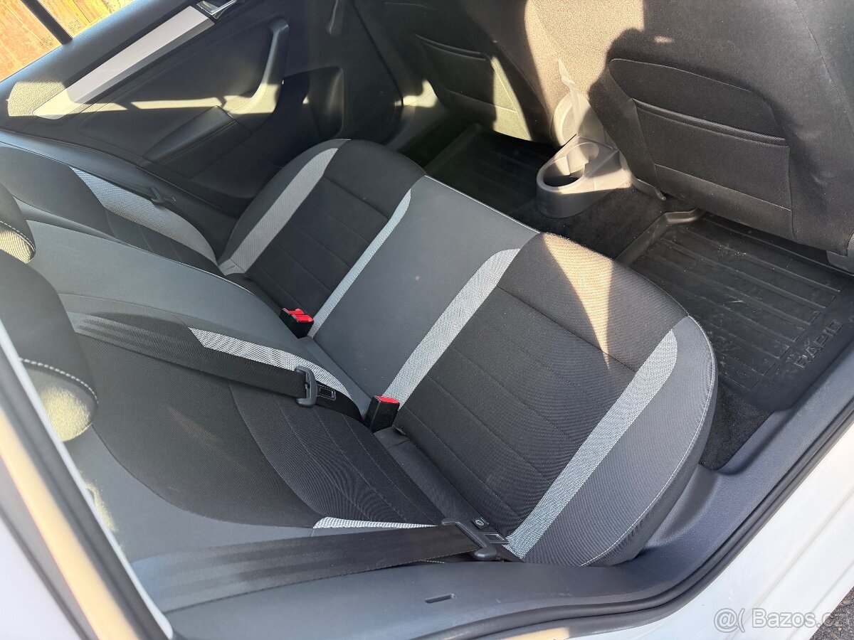 ŠKODA RAPID 1,0 81 KW STYLE HATCHBACK - 11