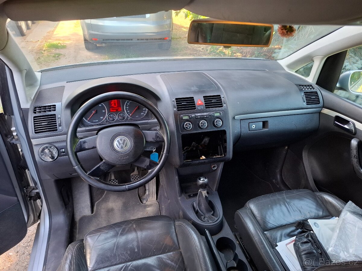 VW Touran 2.0 TDI 103kw Klima Model 2006. Nova Stk.... - 11