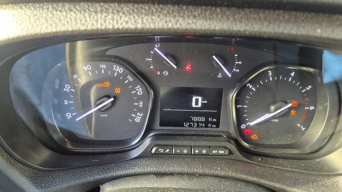 Toyota ProAce MAXI 2.0 D r.v.2024 106 kW LONG L2 ČR DPH - - 11