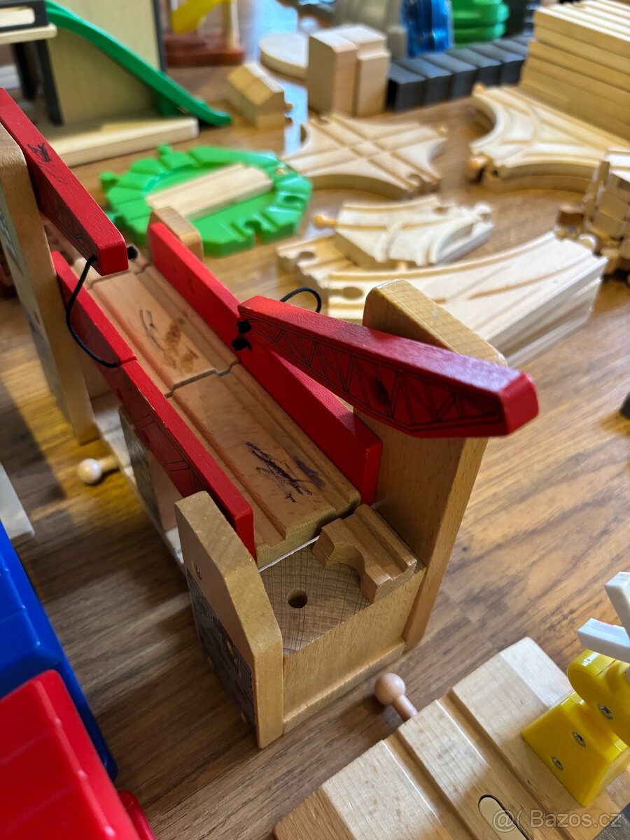 👑 MEGA SET Dřevěné vláčkodráhy – Přes 300 dílů 🚁 - 11