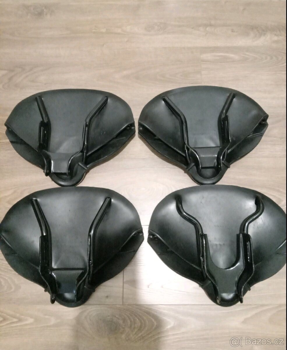 Sedlo sedačka plachta na sajdu Dněpr Ural M72 K750 - 11