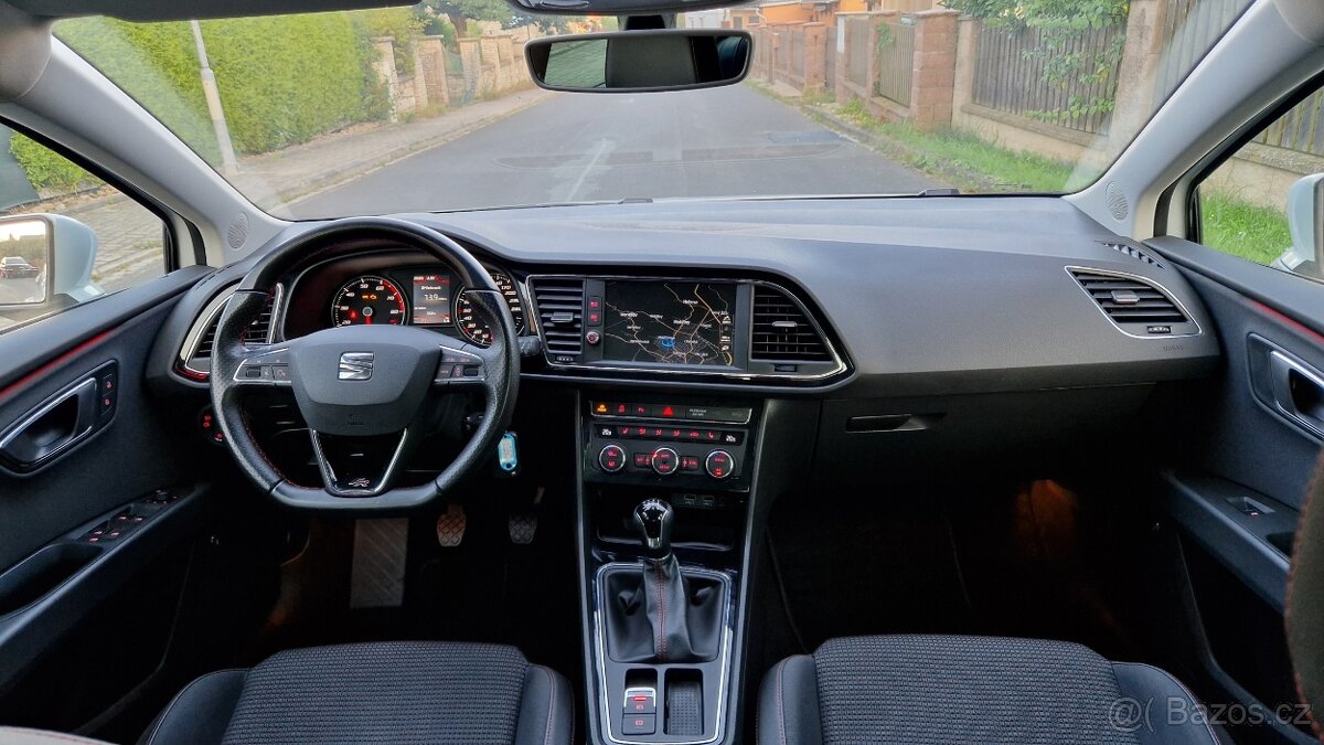 Seat Leon 1.5TSi FR 110Kw Navi, LED, Alu18 TOPstav - 11