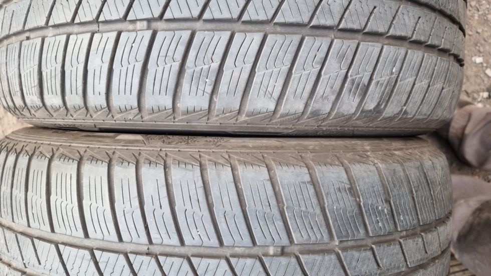 Zimní pneu 215/55/16 Barum - 11