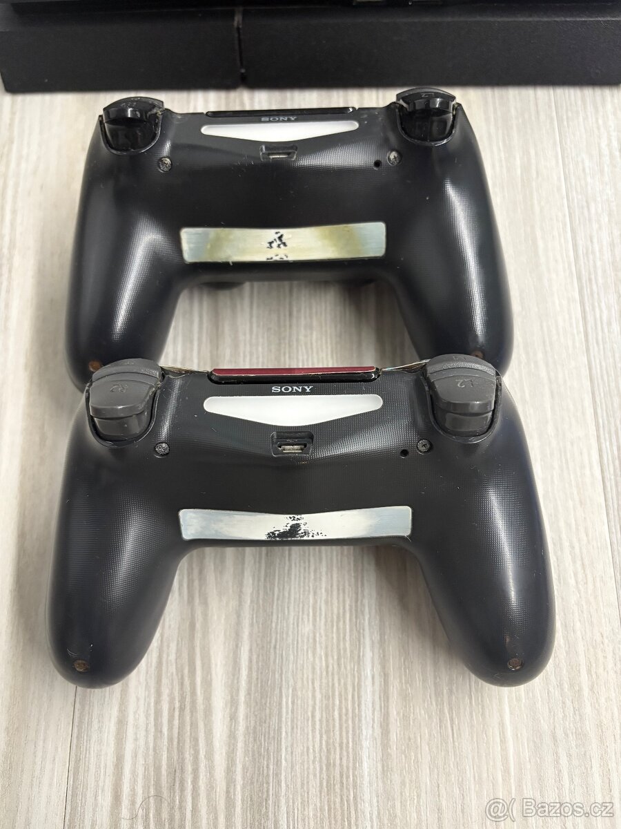 PlayStation 4 + EAFC26 - 11