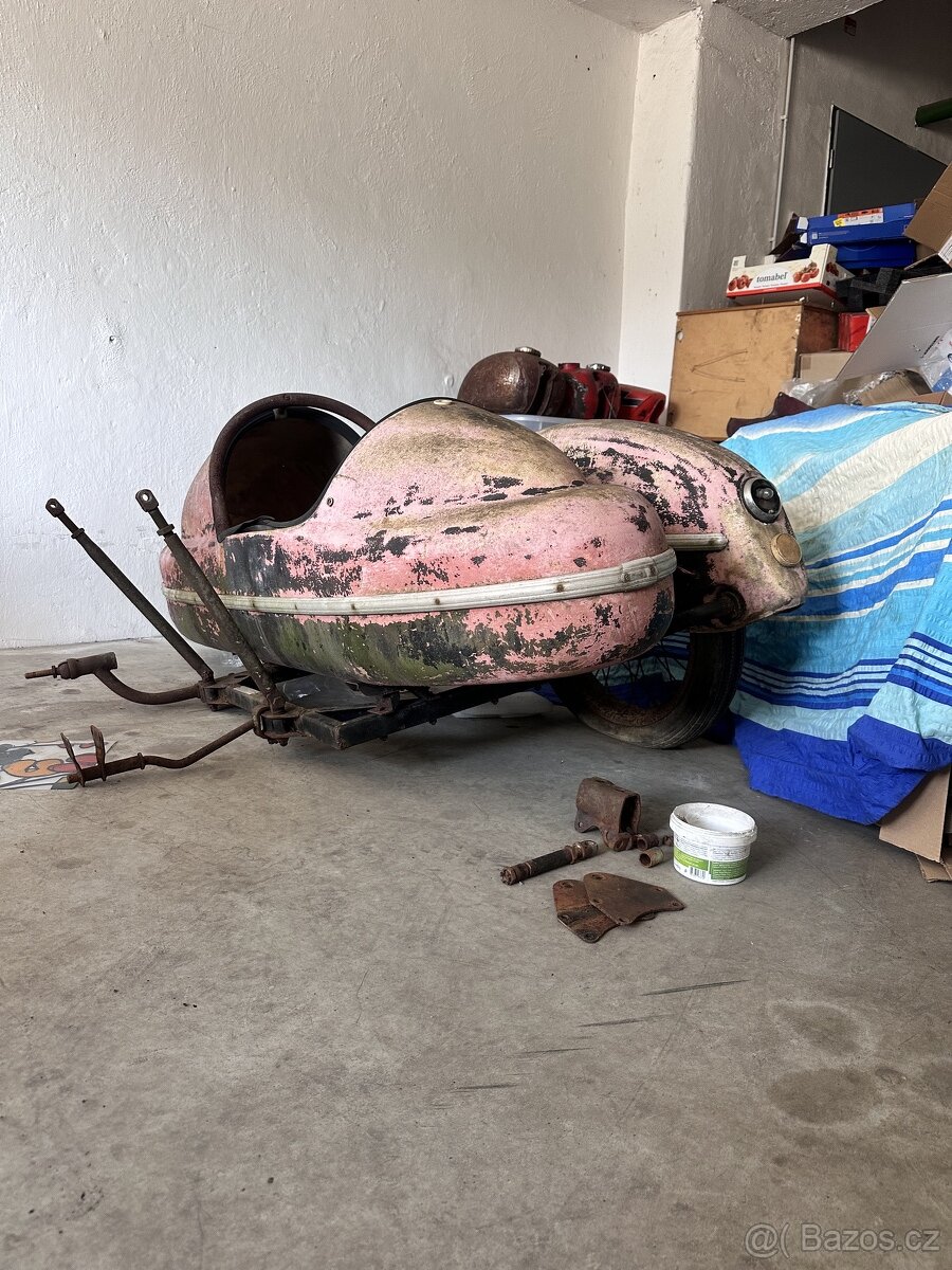 Velorex sidecar 560 - 11