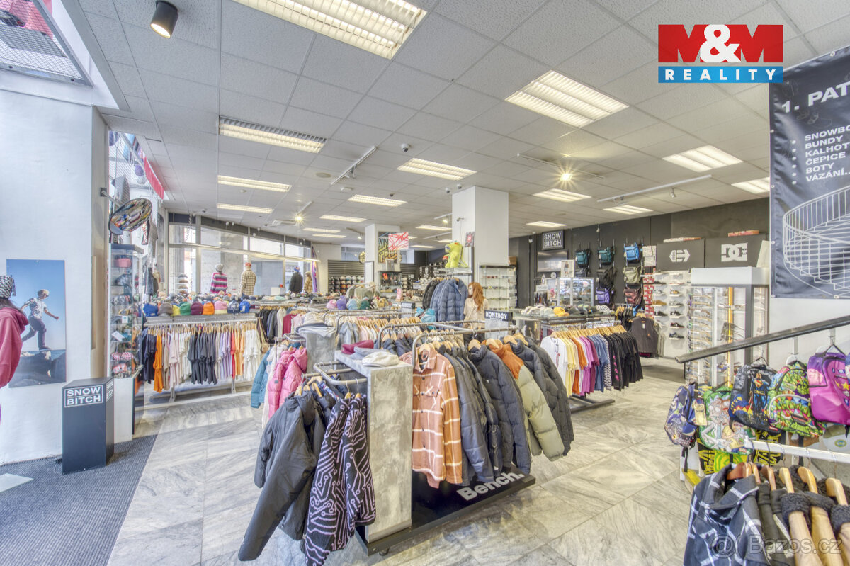 Pronájem obchod a služby, 598 m², Plzeň, roh nám. Republiky - 11