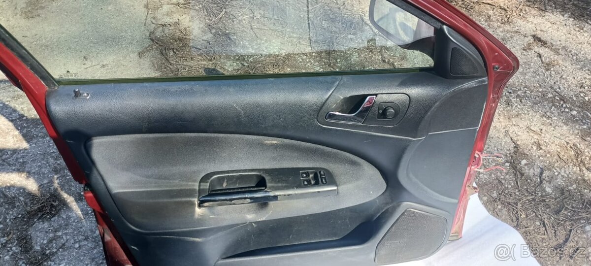 Přední levé dveře(ridič) Škoda Octavia Combi tour I(1) - 11