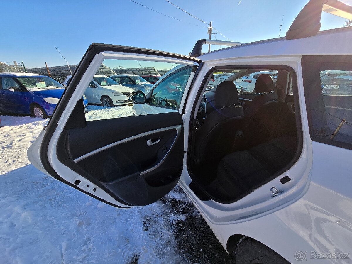 Hyundai i30 1.6 GDI 1.maj.Cz garance km,2 sady kol - 11