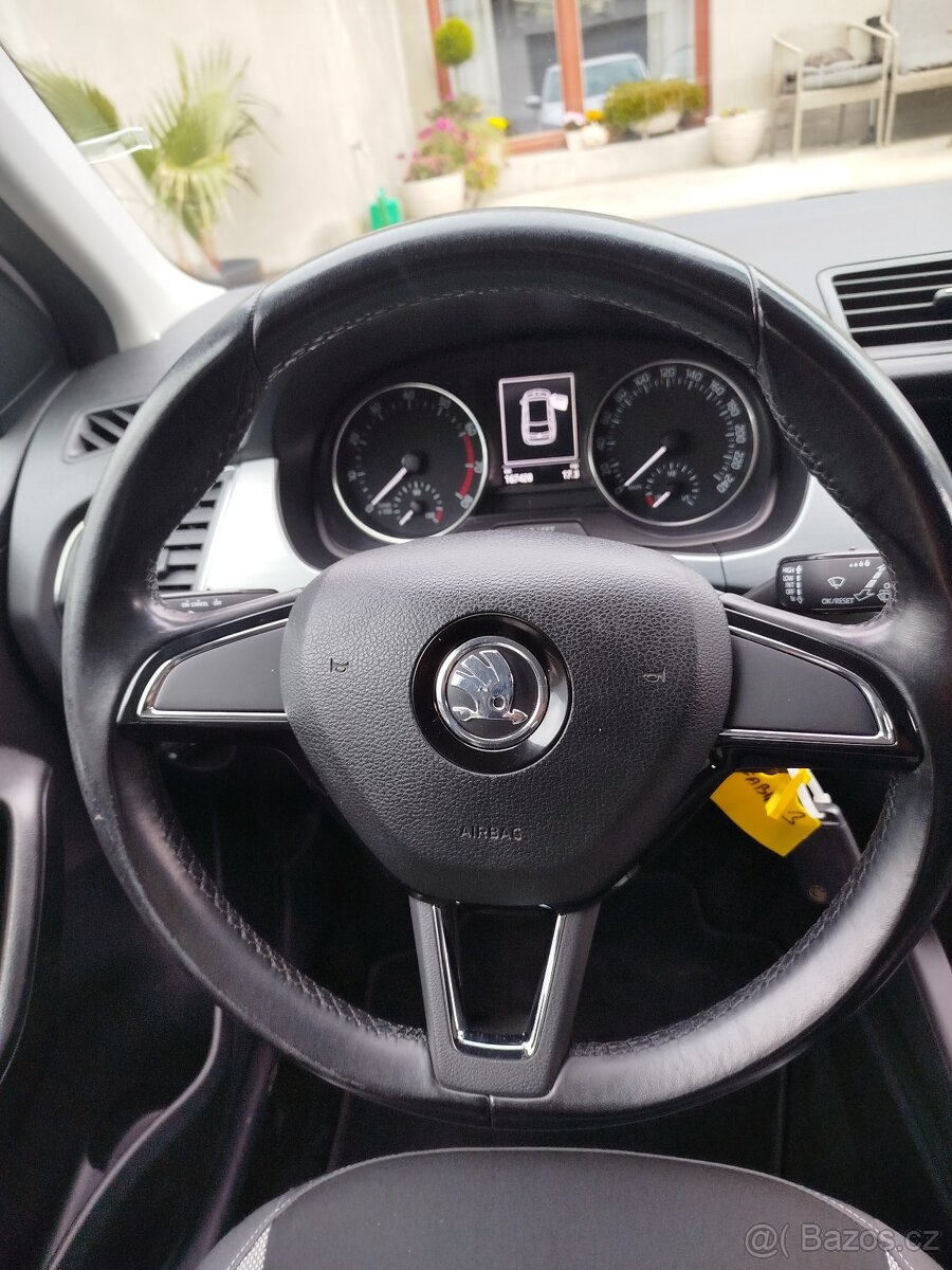 Škoda Fabia combi 3 Rok 2015, Najeto 167 000km - 11