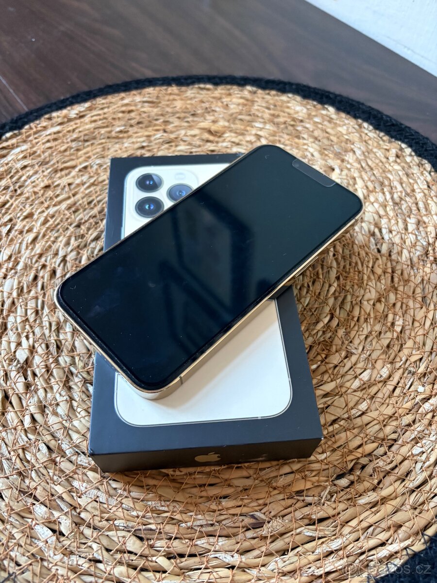 Prodám iPhone 13 Pro - zlatý, 128GB - 11
