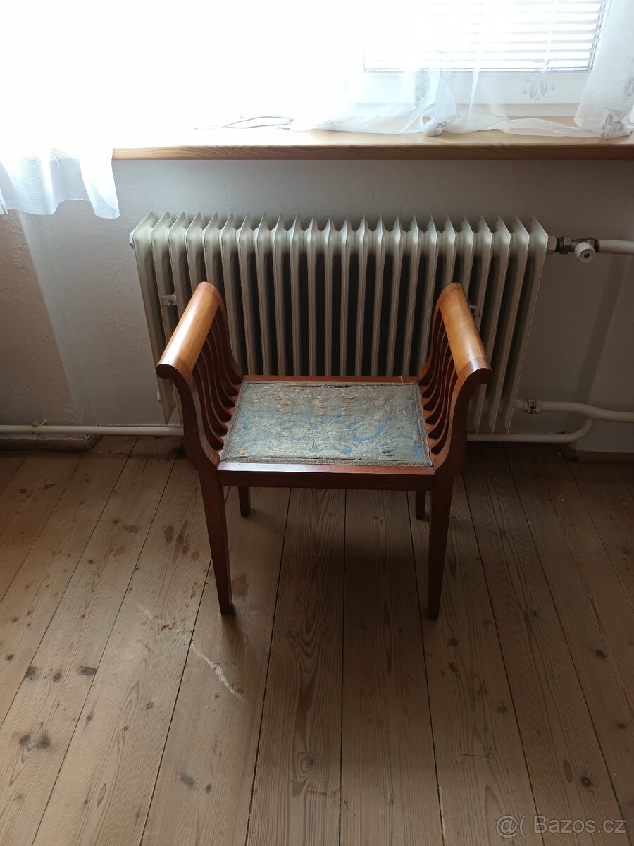 Prodám starožitný nábytek - ložnice. - 11