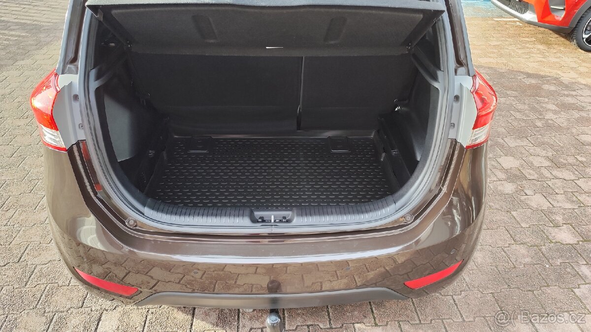 Hyundai ix20 1.4MPi 12/2016 - 2. maj. ČR - 11