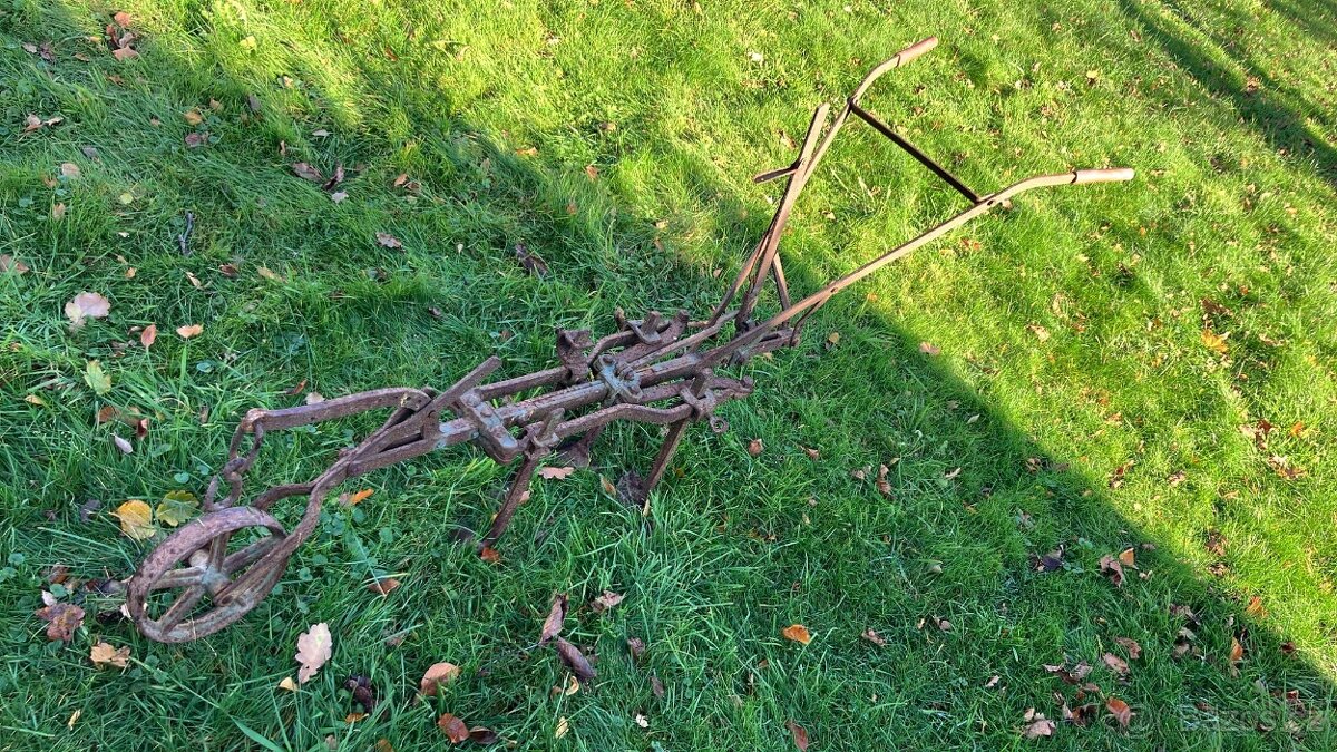 Staré zemědělské stroje - 11