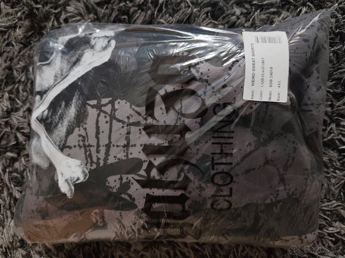 Yakuza kraťasy - 11