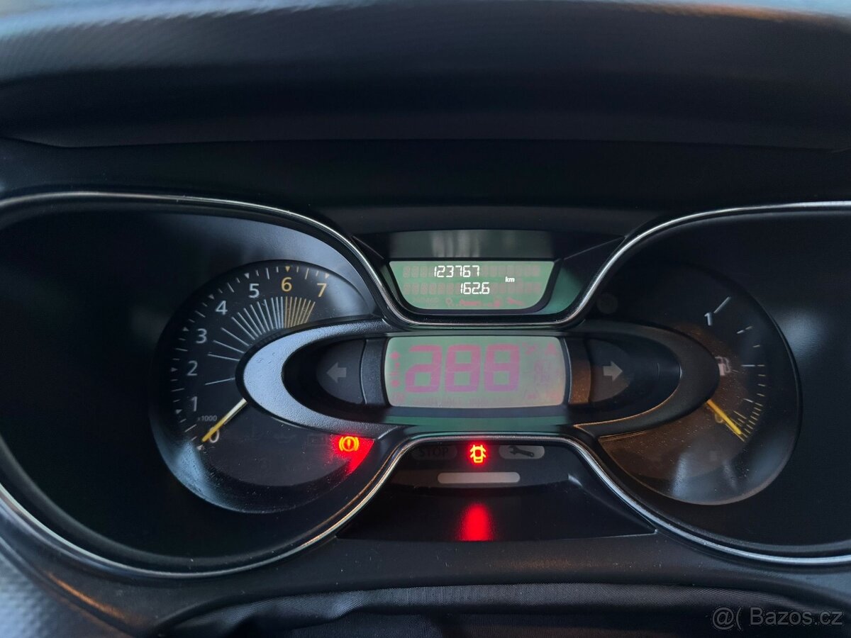 Renault Captur 1.2TCe - 11