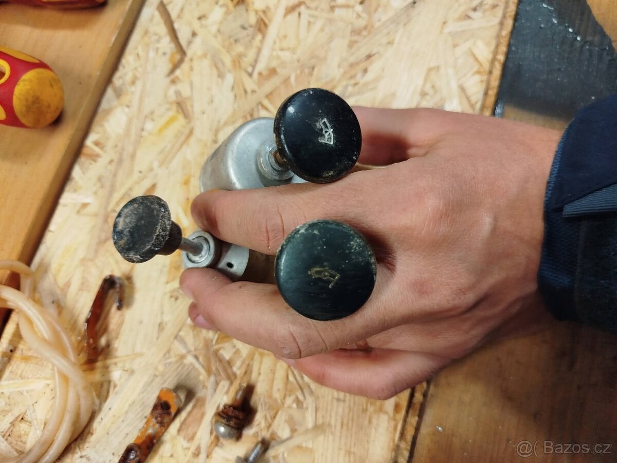 Díly Škoda 1000 MB - 11