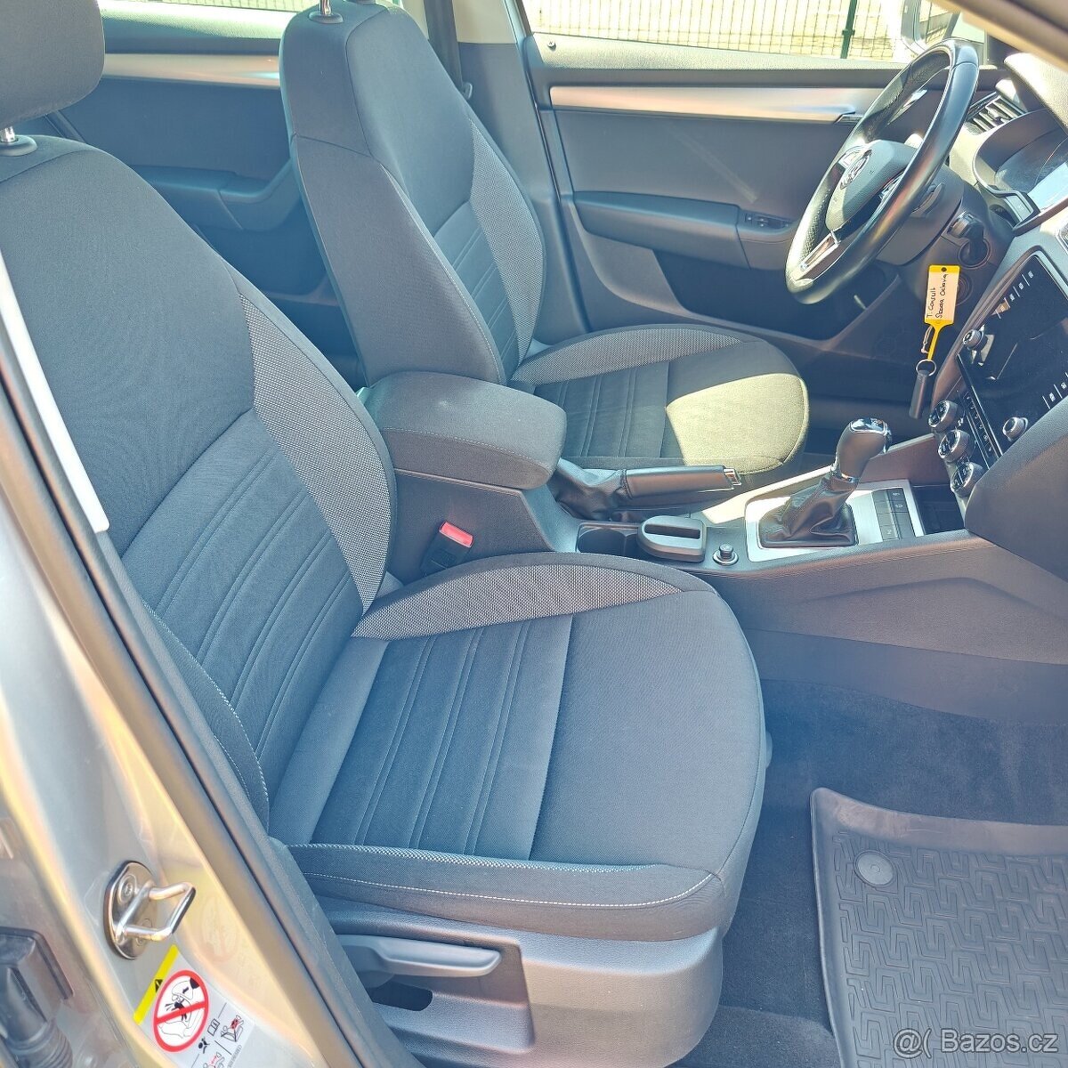 Škoda Octavia III fl 2.0 TDI 4X4 DSG tažné Švýcarsko - 11