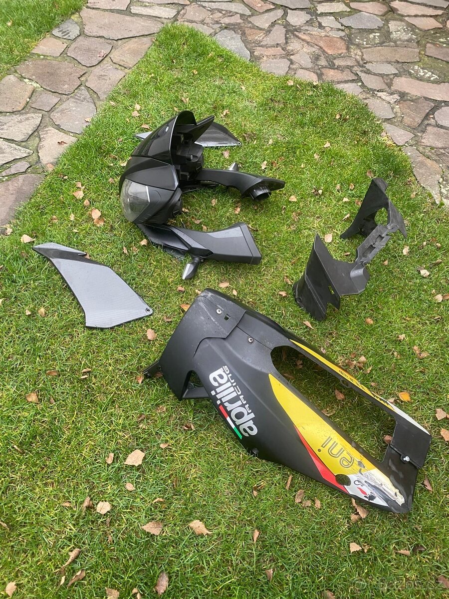 APRILIA TUONO V4 RSV4 - 11