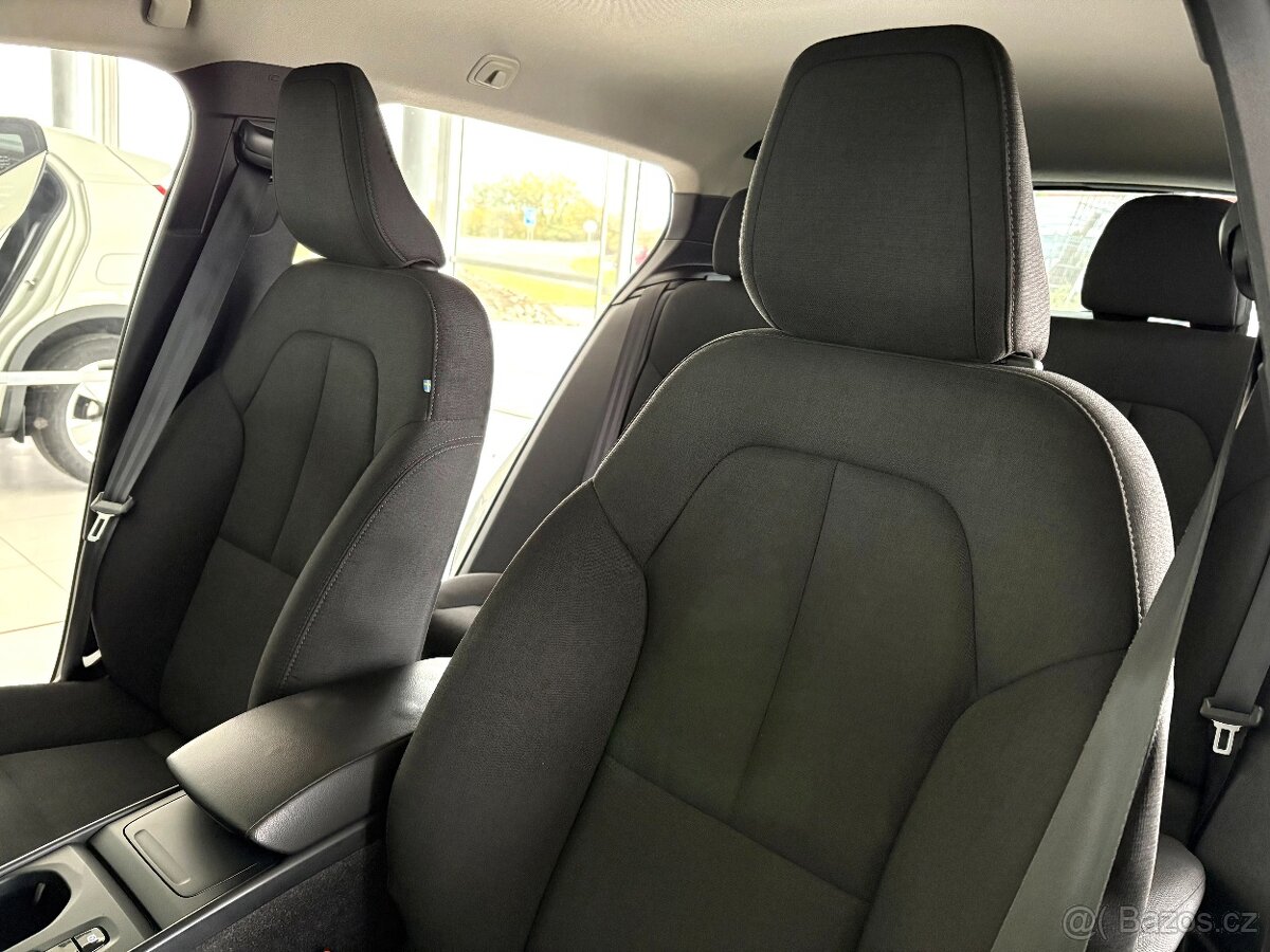 Volvo XC40 D3 110kW,AUT,LED,Kamera,Navi - 11