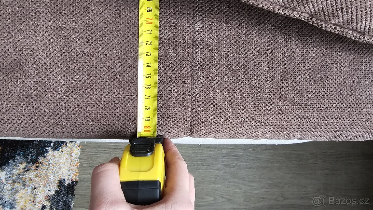 Rozkládací pohovka - 11