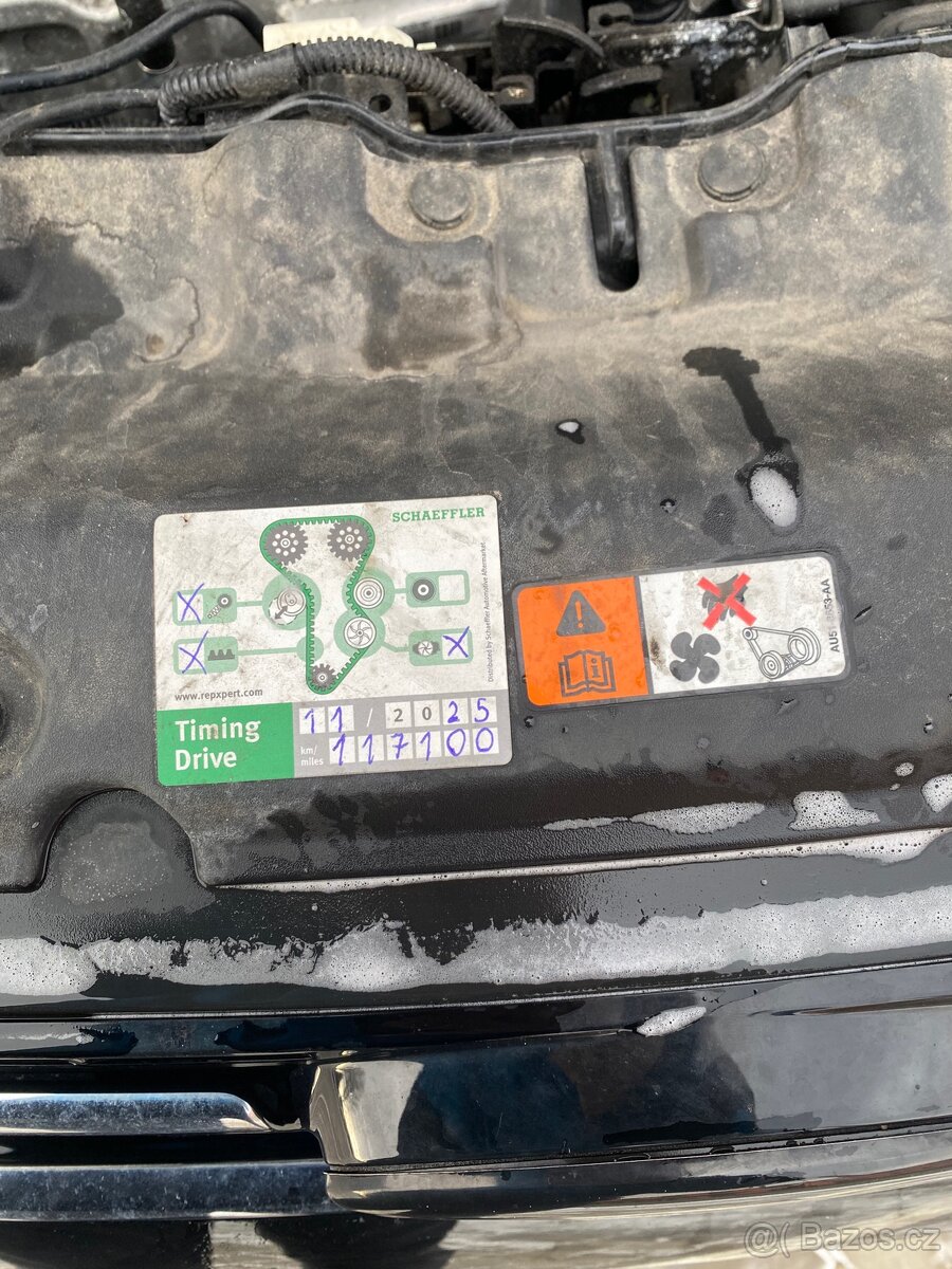 FORD Kuga 1,5 134 kW 4x4 ST packet - 11