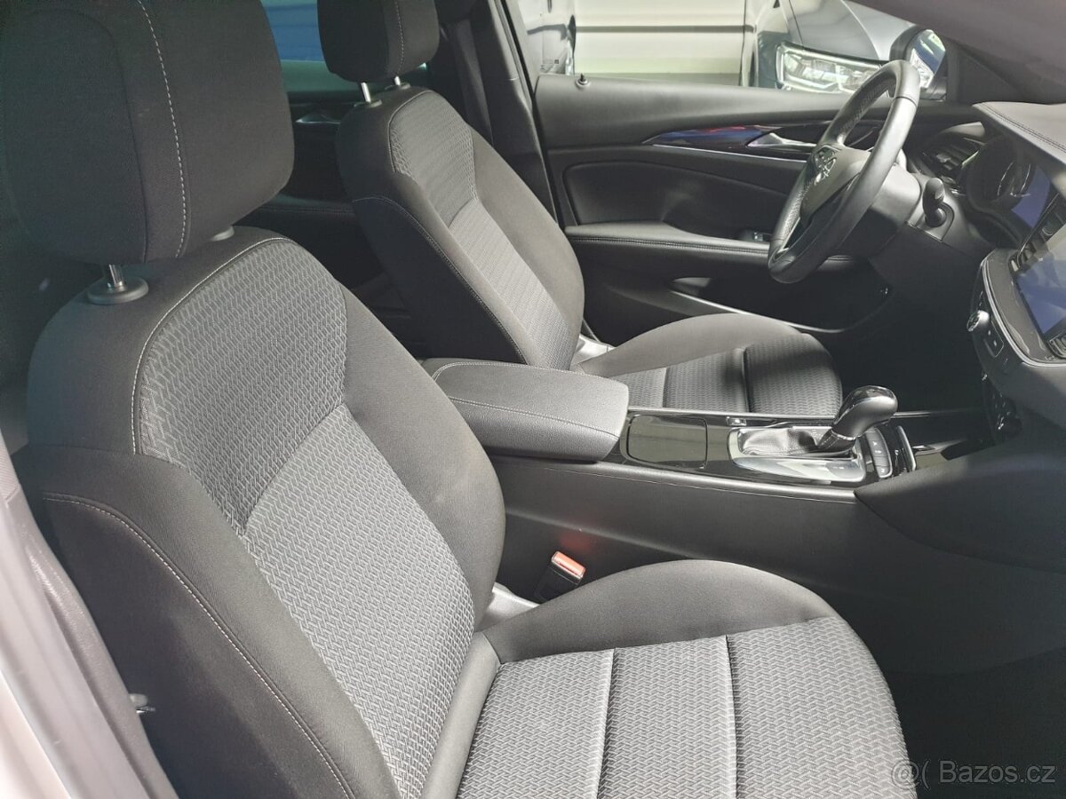 INSIGNIA Edition Bussines 1,5 CDTi - 11