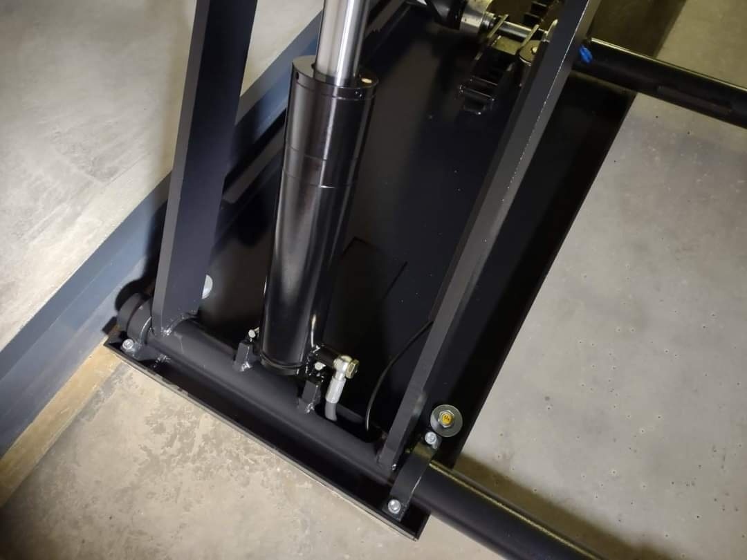 Nůžkový zvedák BORTEN,,BOR3000B'' 3000KG rv.2025 SKLADEM - 11