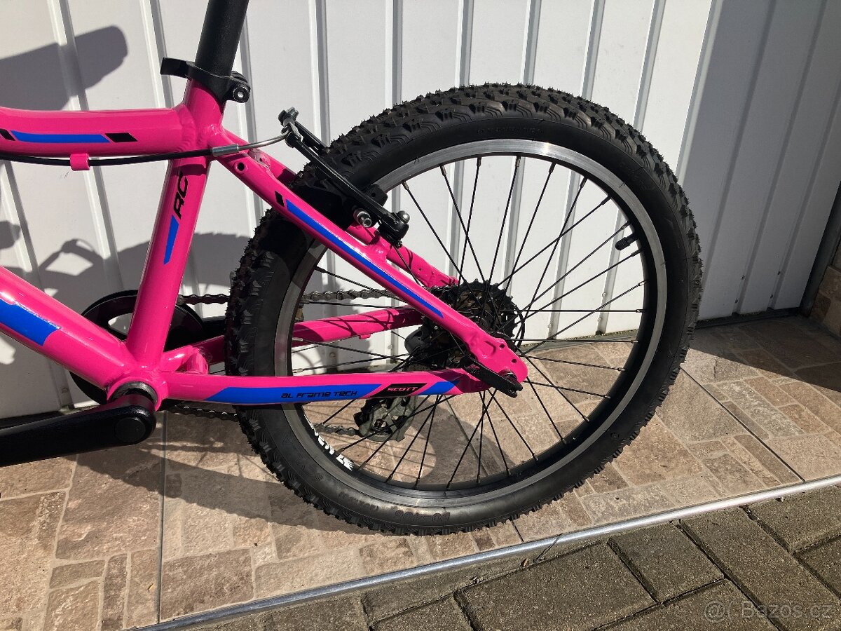 DĚTSKÉ KOLO 20 - 11